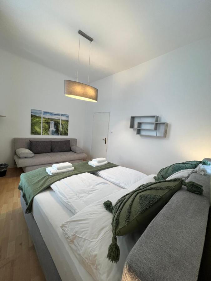 Spacious & Deluxe Big Apartment Near Prater 维也纳 外观 照片