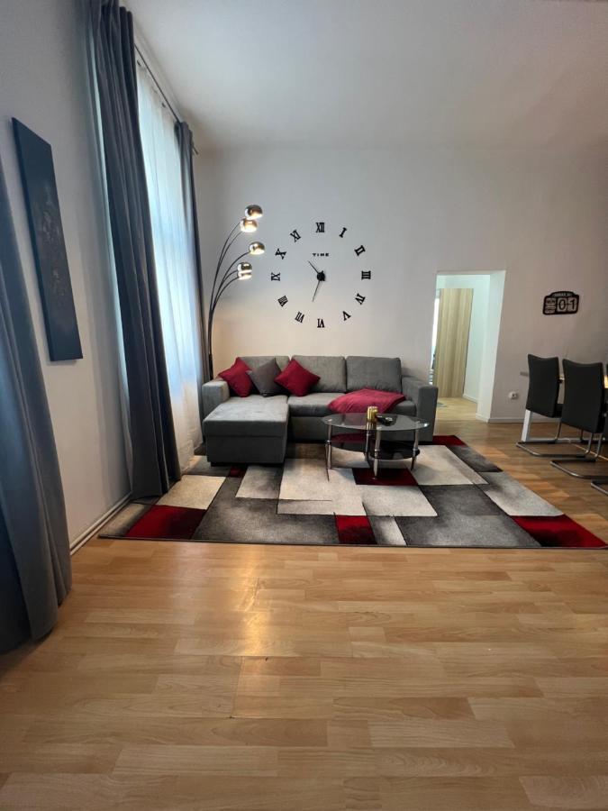 Spacious & Deluxe Big Apartment Near Prater 维也纳 外观 照片